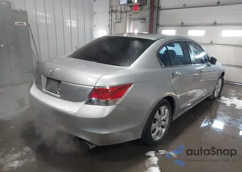 2010 Honda Accord 3.5 Ex-L from USA, damaged, VIN 1HGCP3F8XAA003184